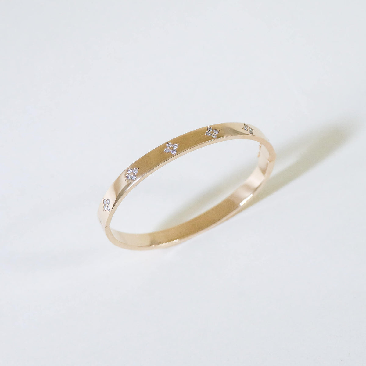Clover bracelet 18ct yellow gold