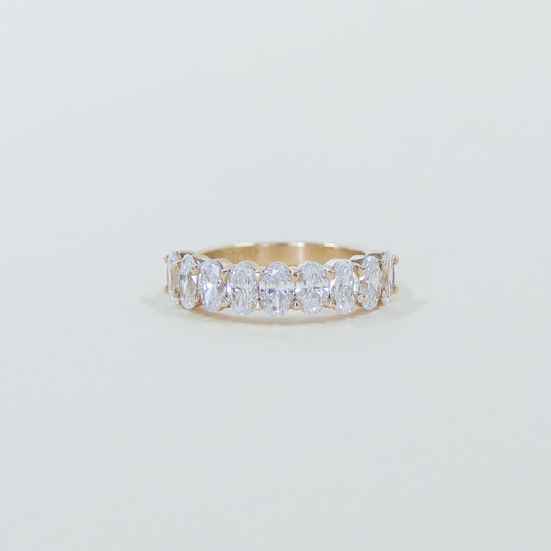 Venus oval diamond ring